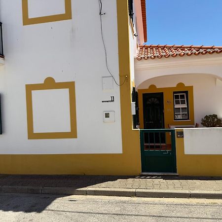 Casa De Praia T3 Em Almograve Eksteriør bilde