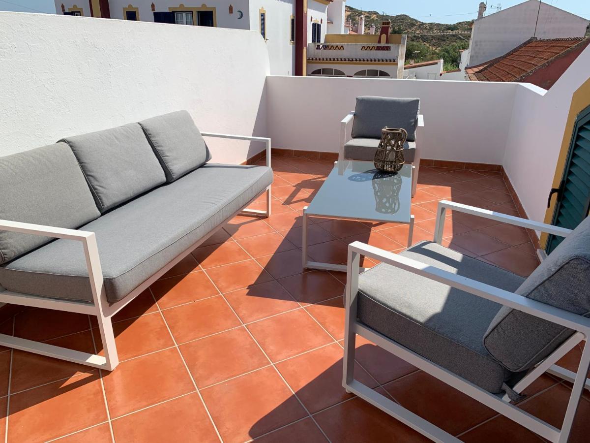 Casa De Praia T3 Em Almograve Eksteriør bilde
